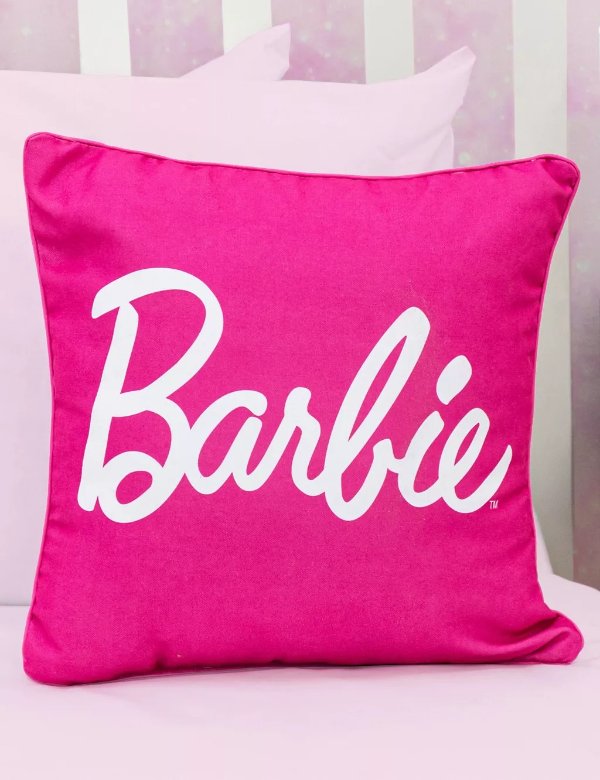 Barbie™ 甜蜜靠垫