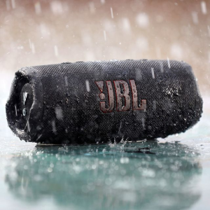 JBL Flip5 特价热卖中 防水便携 宅家派对提升幸福感