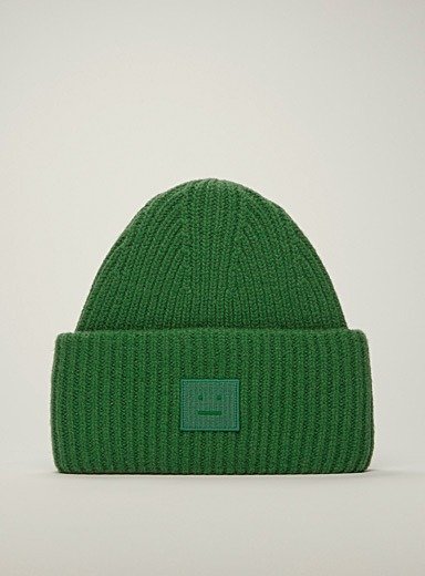 绿色羊毛笑脸帽