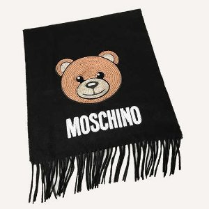 Moschino 围巾丝巾专场 敲可爱小熊陪你过暖冬 温度风度都要有