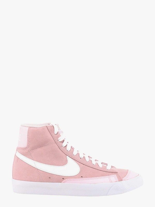 粉色系板鞋