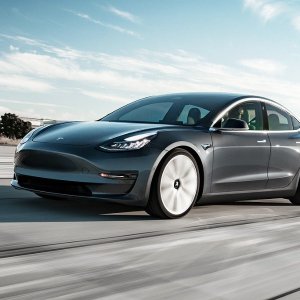预告：Tesla 特斯拉自动驾驶按月付费 在美国正式启动 加拿大还会远吗？