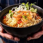 学生党冲！美味方便速食拉面、午餐肉 考试季、赶due必备