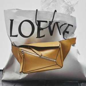Antonioli 惊喜闪促！Loewe小包、MiuMiu手提包、Moncler