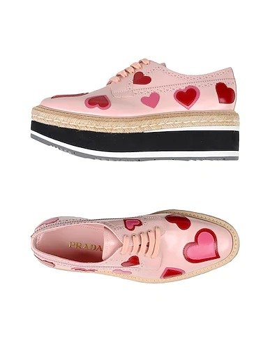 粉色爱心厚底鞋