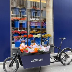 Jacquemus x Les fleurs de Paul 巴黎鲜花快闪店
