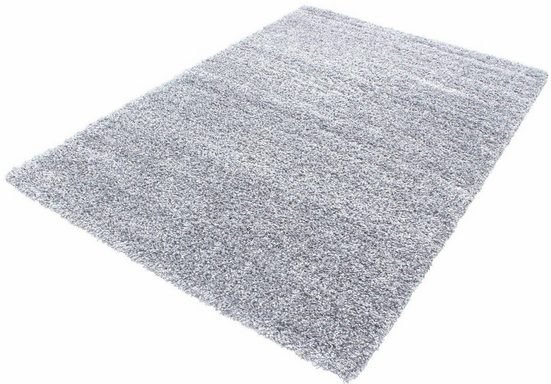 灰色地毯