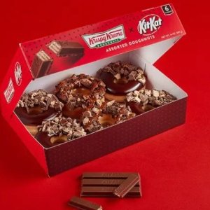 戳我尝鲜、就现在>>爆🔥Krispy Kreme x KitKat 新款甜甜圈已上线!