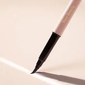 Rare Beauty 眼线笔