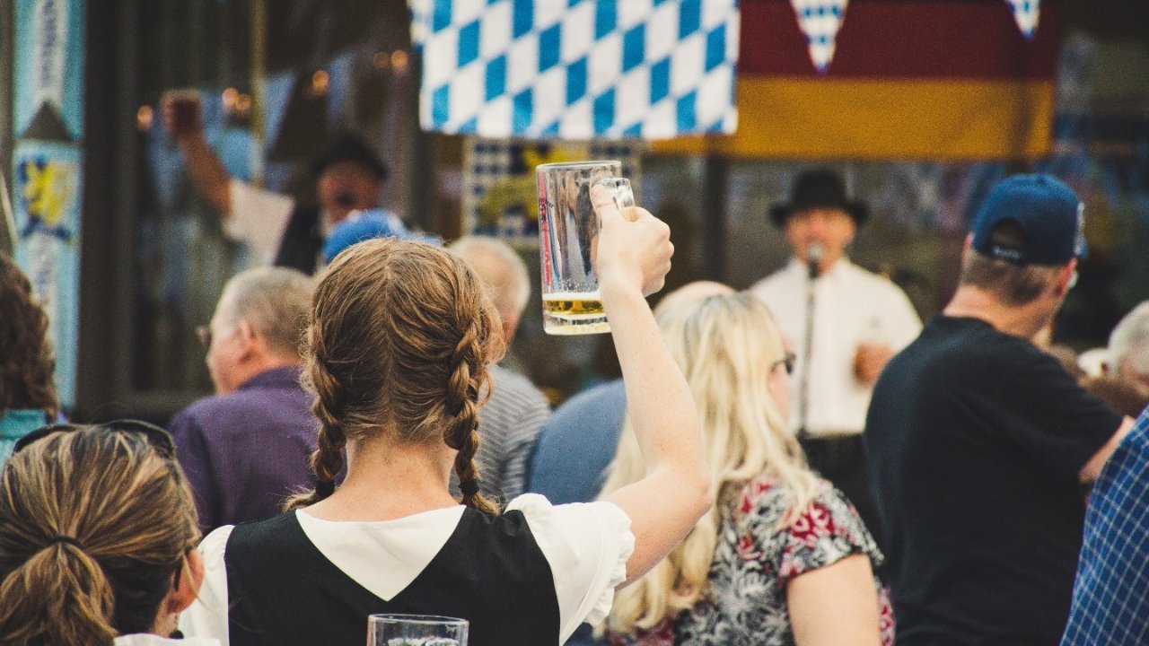 2024慕尼黑啤酒节Oktoberfest指南 - 禁忌、由来、活动内容、全介绍、开放时间