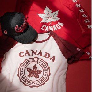 The Bay 加拿大奥运队队服系列促销 T恤$11，卫衣$15