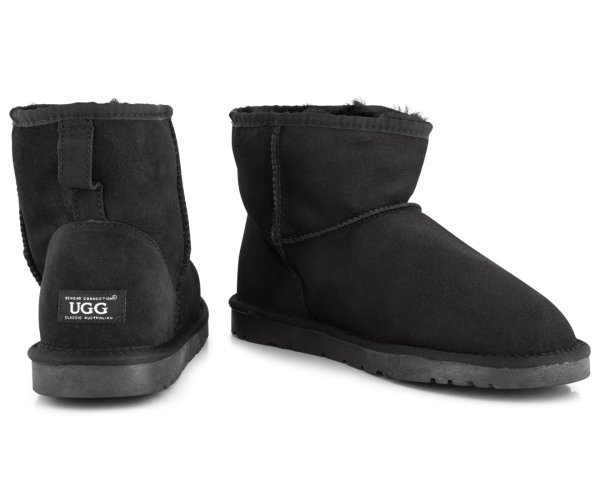 Classic Mini Ugg Boot - Black