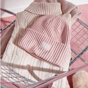 H&M 粉色系专场大促 冬日里的一抹少女心