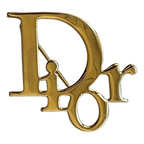 logo胸针