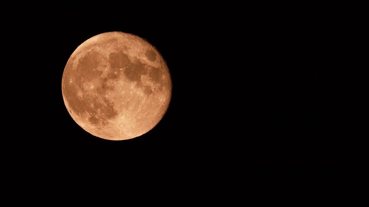 2023加拿大草莓月亮观测攻略 - 6月3日达到峰值！最佳观测地、拍摄技巧、观月指南盘点