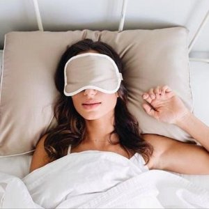 ILUMINAGE 高科技铜元素技术 睡觉也能做美容