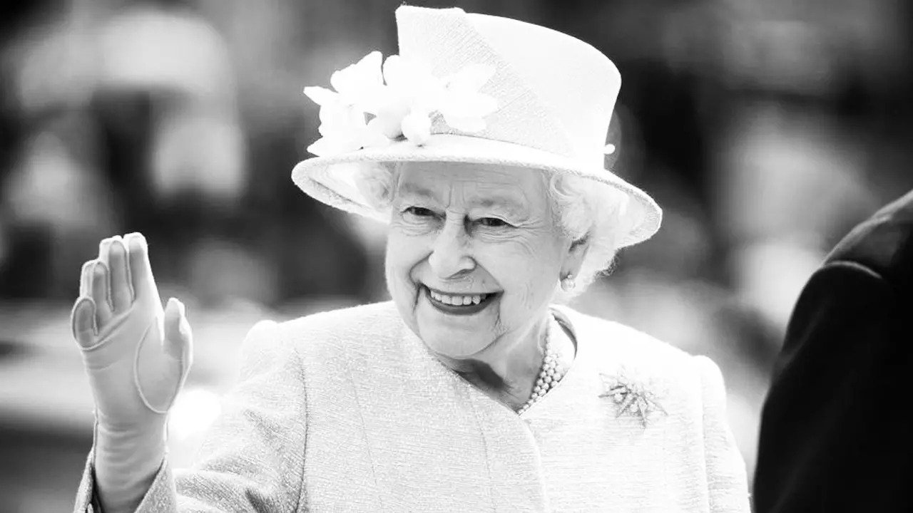 英国女王伊丽莎白二世生平回顾 | Queen Elizabeth II
