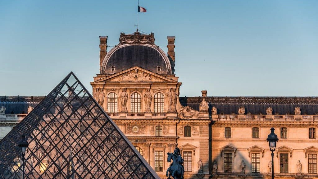 巴黎卢浮宫参观攻略 - Musée du Louvre门票+免费规则+场馆地图