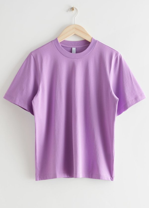紫色圆领T恤