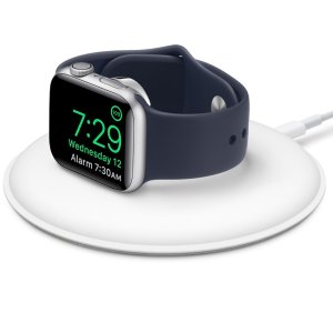 Apple Watch 磁性充电底座