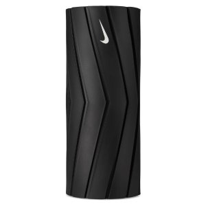Nike 尺寸约为：长 33cm x 直径 1黑色 Recovery 泡沫轴