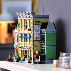 LEGO Creator Expert系列将迎来3层楼警察局 细节控不得不入
