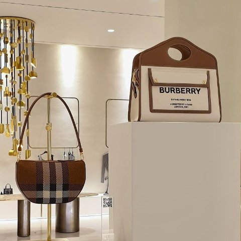 11.11来啦：Burberry 大促好价爆款Olympia、针织衫和羽绒服等
