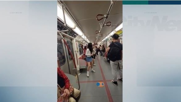 视频曝光！多伦多地铁又发生捅人事件，凶犯提刀连追几个车厢！