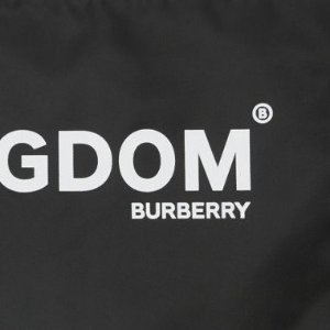 逆天价：Burberry 字母Logo手拿包 极简设计超有腔调 百搭款必收