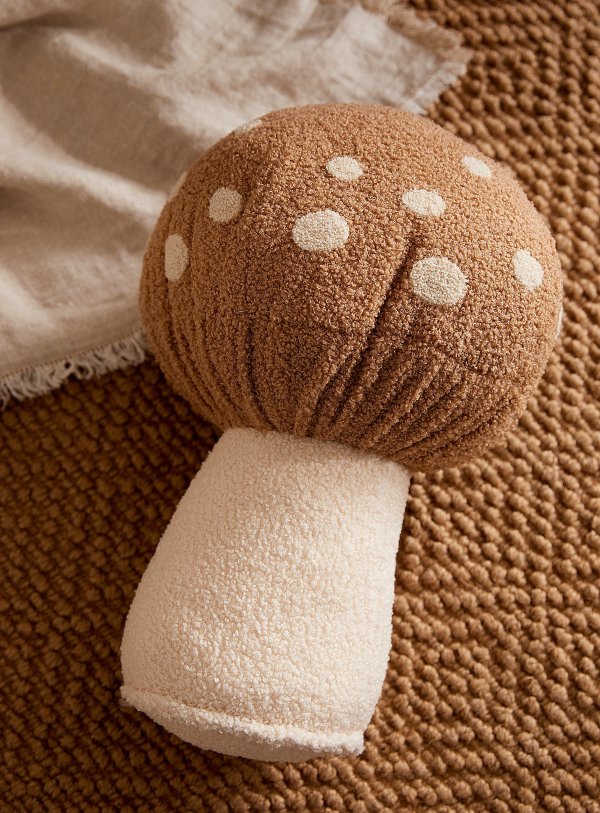 羊羔绒蘑菇抱枕 30 x 44 cm