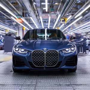 全新BMW 4系已在德国工厂开产