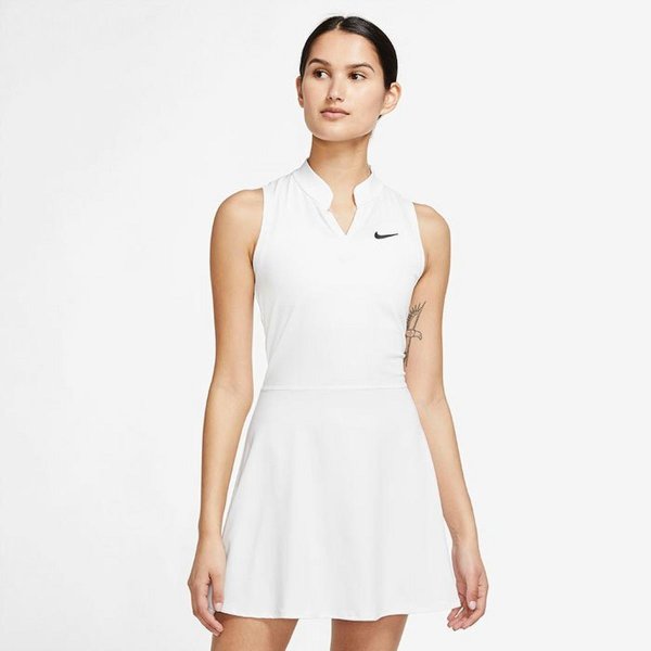 修身白色网球裙