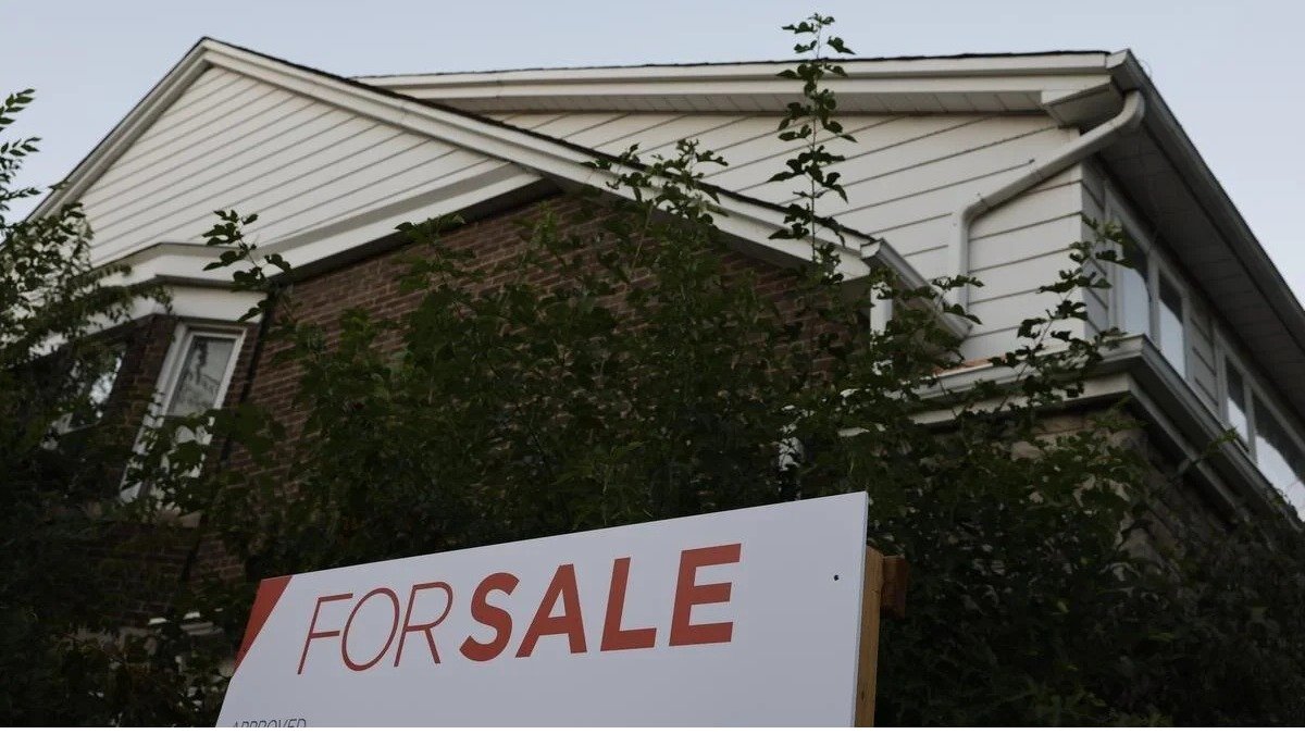 TRREB报告：多伦多新上市房屋数量增加，但销量下降！购房者不买账，等待降息！
