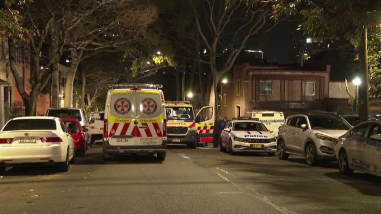 惊险😱悉尼持刀男子在家中被警察击毙！