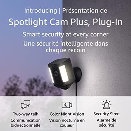 Spotlight Cam Plus 插座版 聚光灯户外摄像头2022