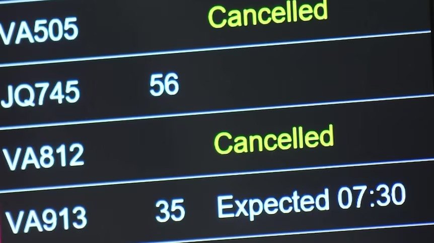 30多个航班取消，悉尼机场混乱仍在继续！旅客情绪崩溃，维珍航班干扰严重！