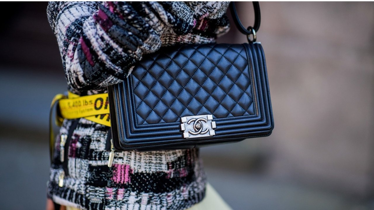 香奈儿经典包款科普：关于Chanel Flap Bag，你需要知道的十件事儿