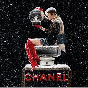 Chanel 全线热促 收2019圣诞限量巴洛克浮雕眼影