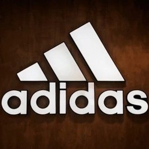 adidas官网 大促上新 收新款球鞋、卫衣、羽绒服等