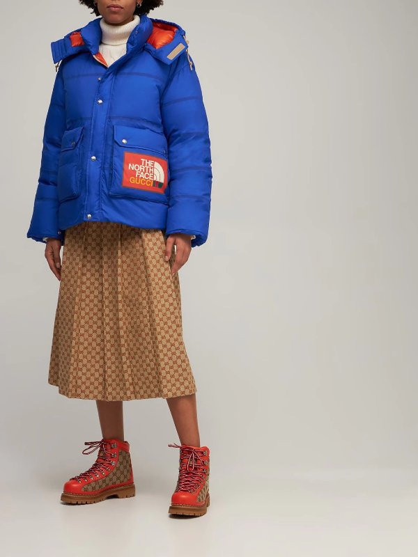 X THE NORTH FACE 羽绒服