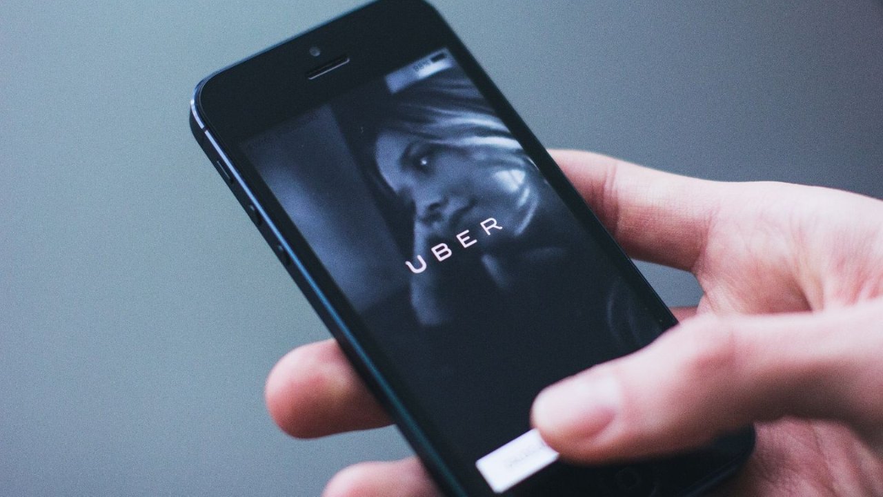 出行更环保！Uber宣布，将在多伦多推出零排放"共享汽车 "！