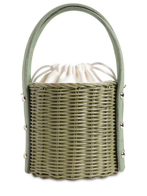草绿色竹篮水桶包