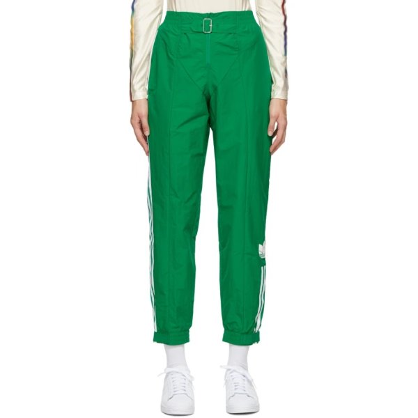 绿色运动裤
