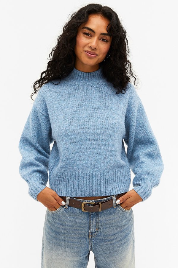 Knitted turtleneck sweater - Blue melange - Monki DE