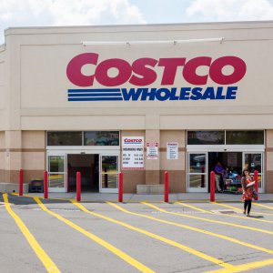 更新！Costco超市特价打折商品海报,收Dyson V7 Animal 、CK风衣、大牌包包