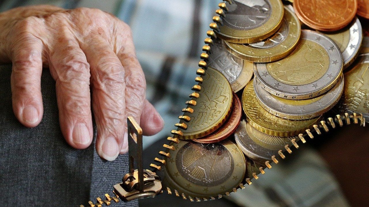 法国退休详解 - 年龄/退休金计算/领取条件 老了能领多少工资
