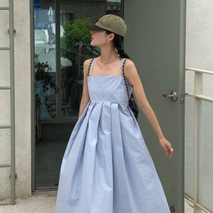 上新! COS春夏连衣裙专场 「温柔气质挂」褶皱小蓝裙€80
