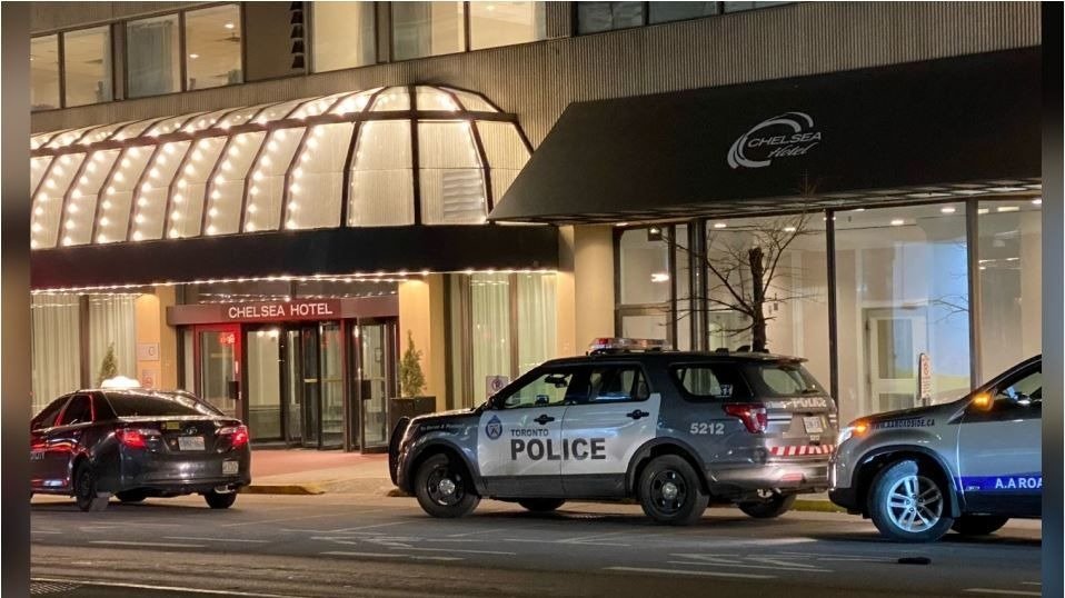多伦多市中心酒店男子被刺重伤，嫌疑人被逮捕！