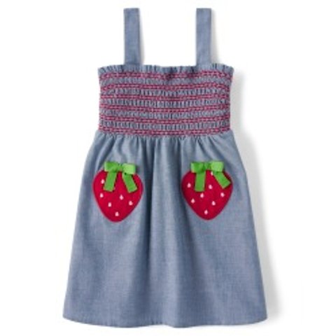草莓牛仔连衣裙