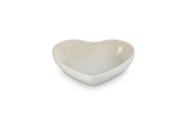 白色爱心陶瓷碗
